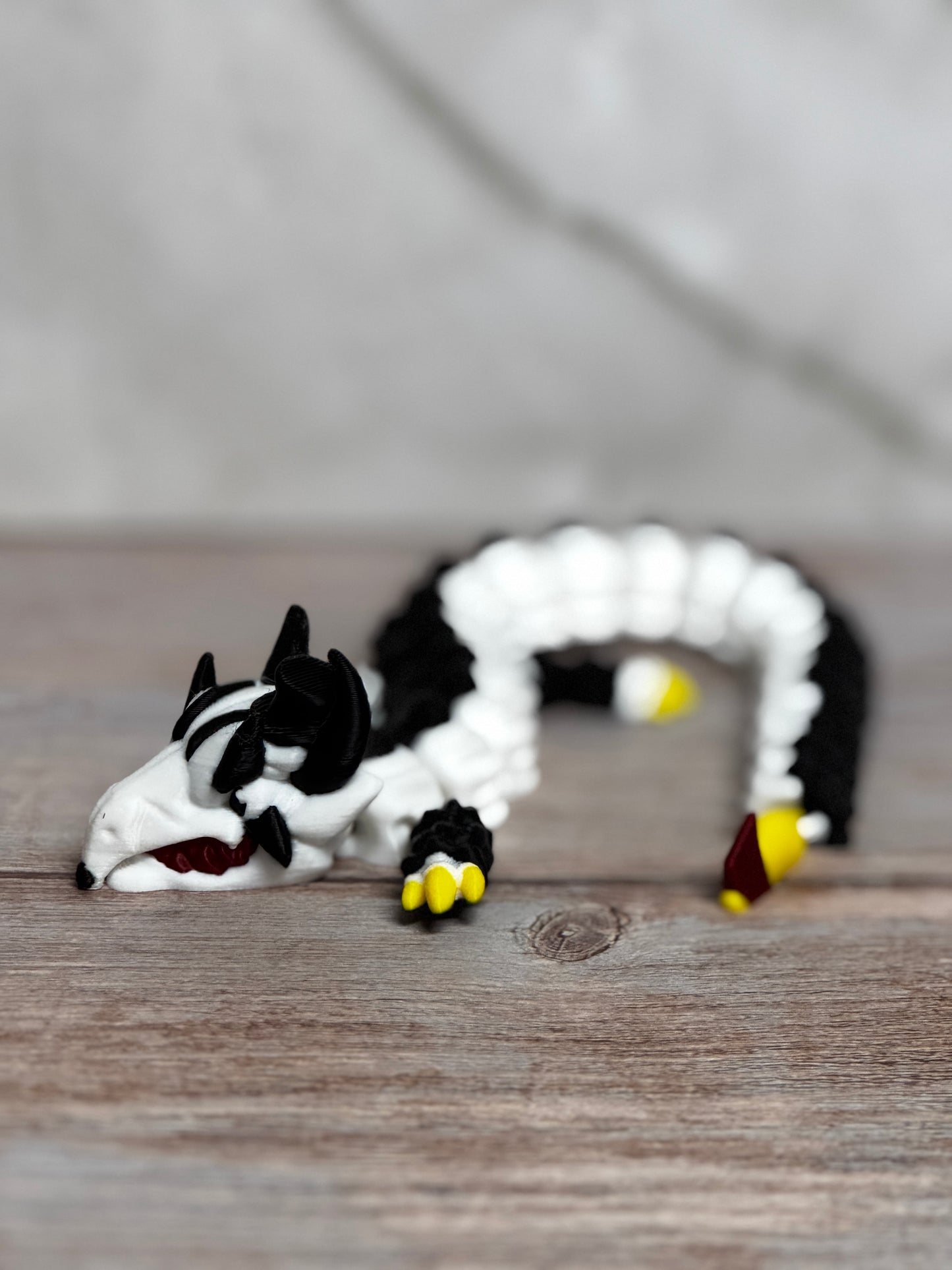 Gentleman Skeleton Dragon – Gothic Horror Articulated Collectible