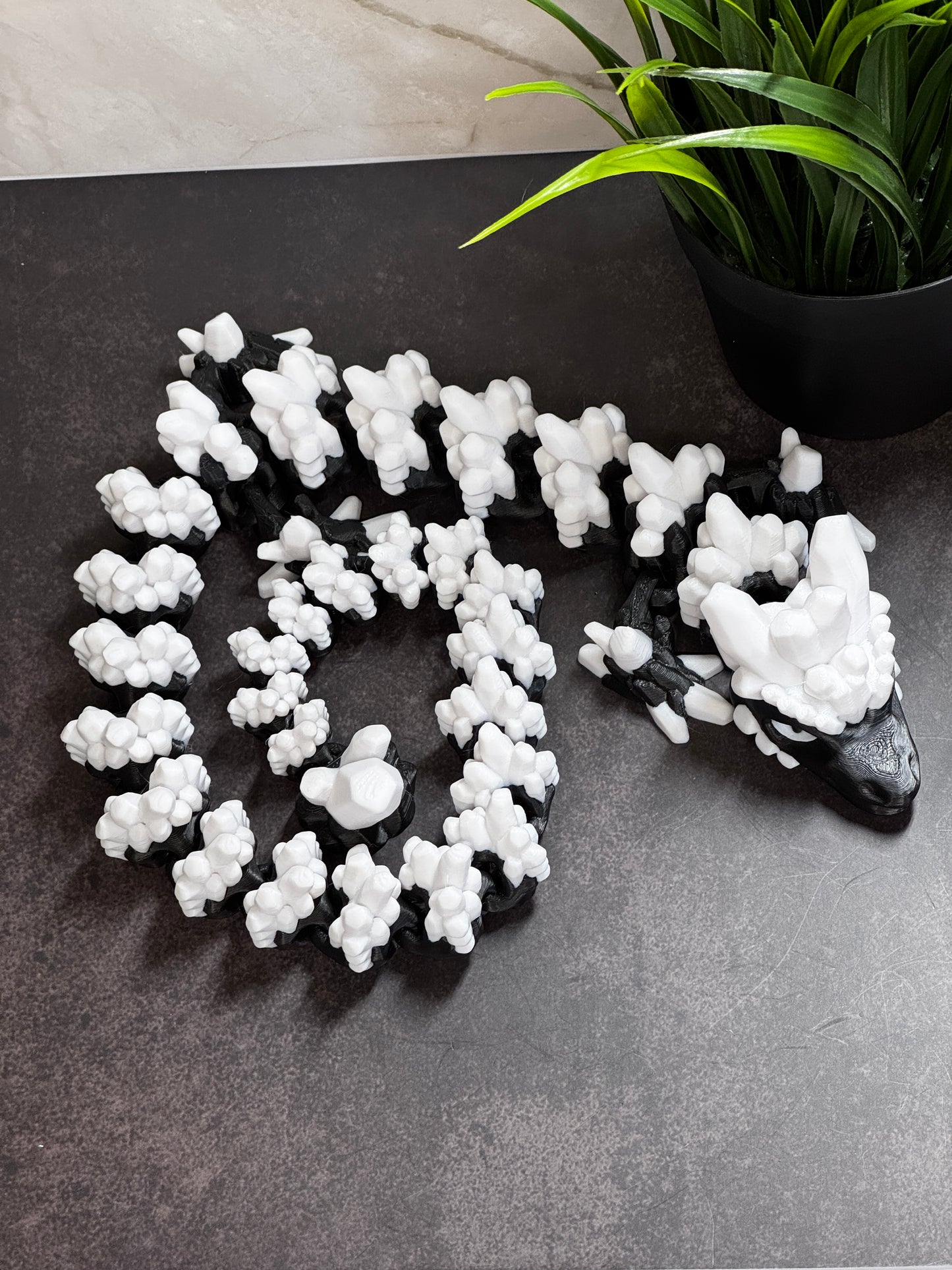 3D Printed Articulated Stone Dragon – Crystal-Textured Fantasy Toy, Poseable Mythical Creature