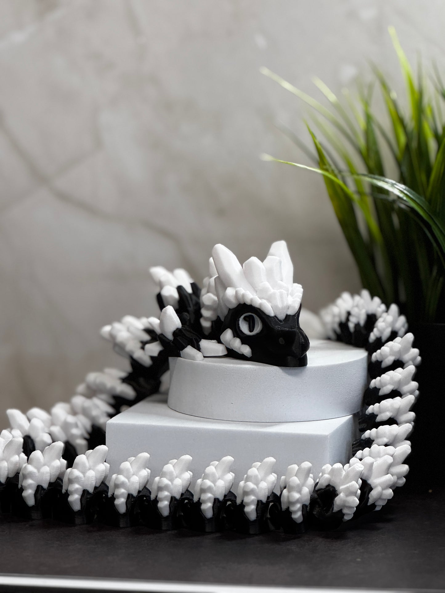 3D Printed Articulated Stone Dragon – Crystal-Textured Fantasy Toy, Poseable Mythical Creature