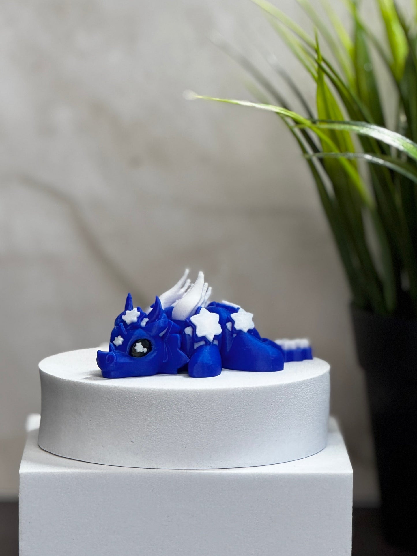 Stardream Hatchling – 3D Printed Baby Dragon Figurine, Blue Celestial Fantasy Collectible with Wings & Stars