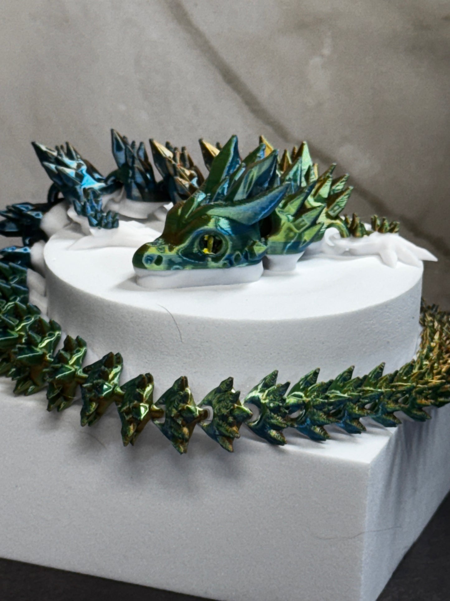 Gemscale Dragon – 3D Printed Articulated Fantasy Creature, Random Colors, Poseable Collectible Toy
