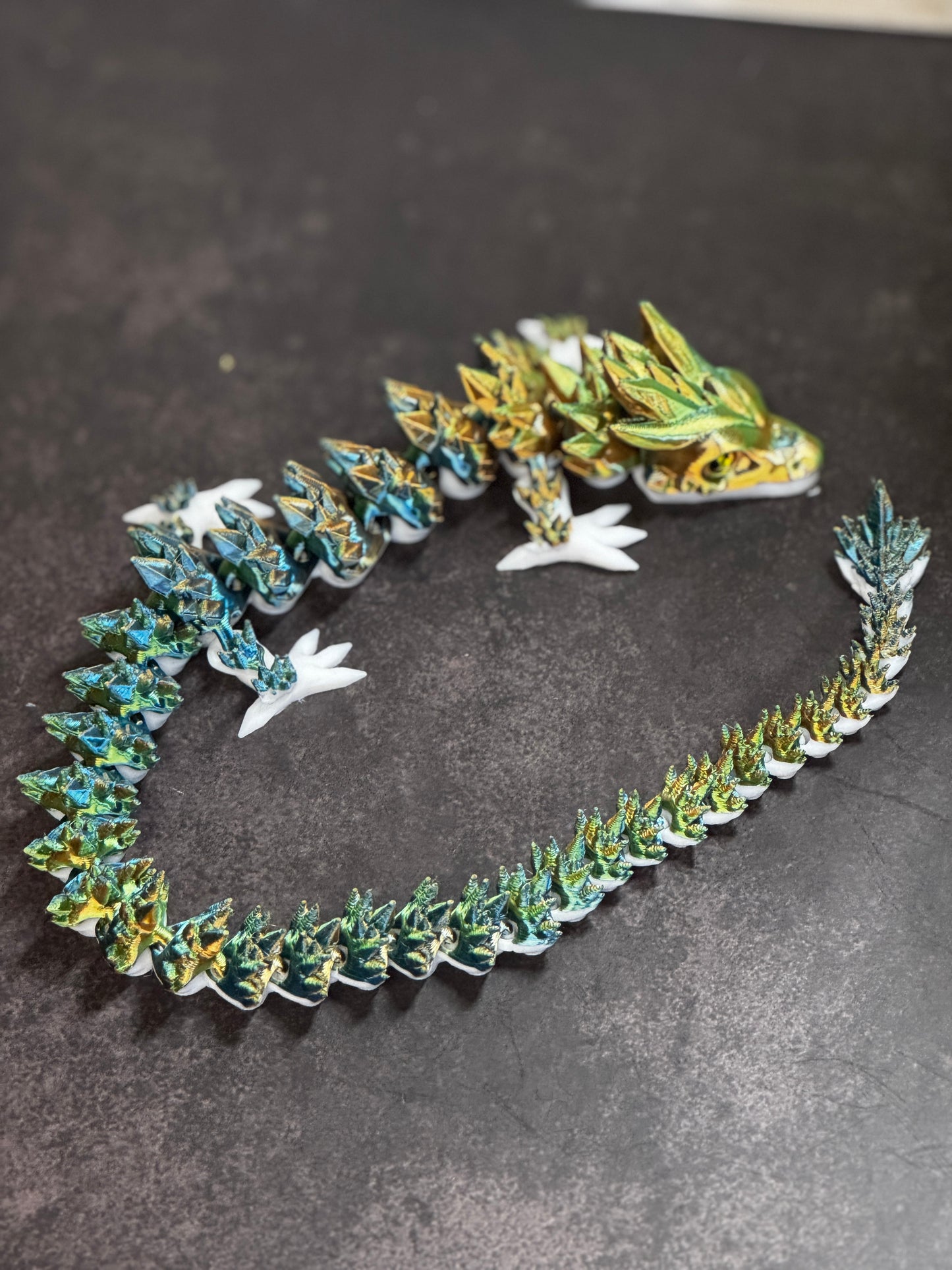 Gemscale Dragon – 3D Printed Articulated Fantasy Creature, Random Colors, Poseable Collectible Toy