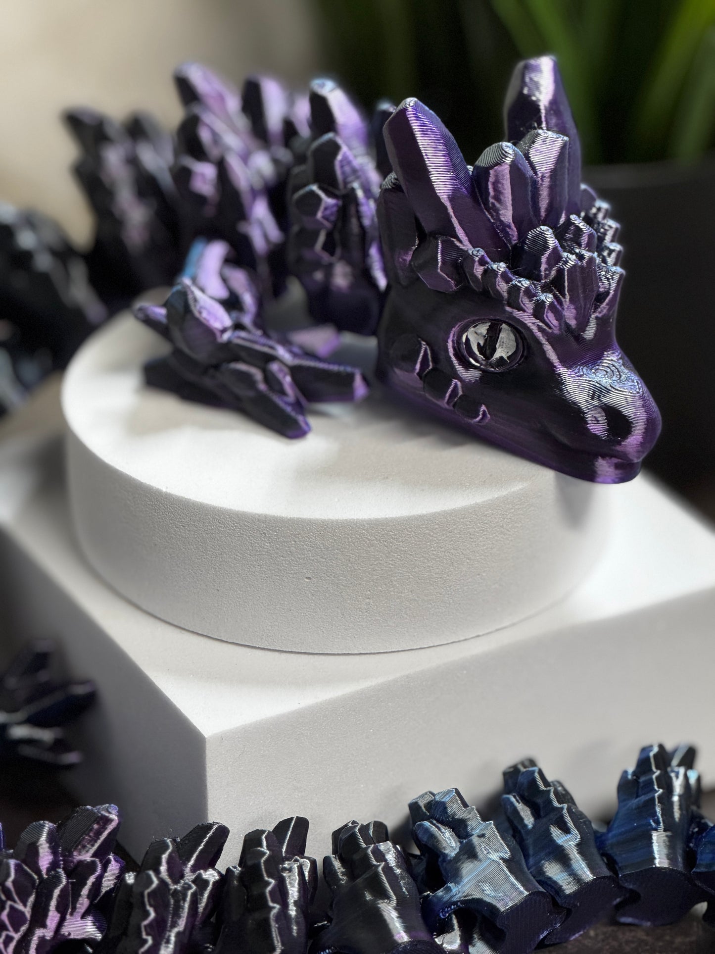 3D Printed Articulated Stone Dragon – Crystal-Textured Fantasy Toy, Poseable Mythical Creature