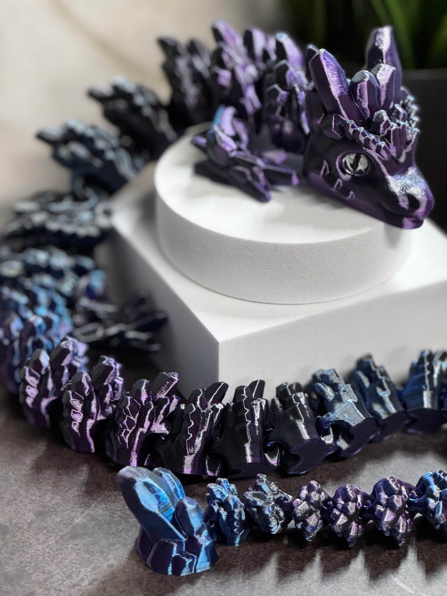 3D Printed Articulated Stone Dragon – Crystal-Textured Fantasy Toy, Poseable Mythical Creature