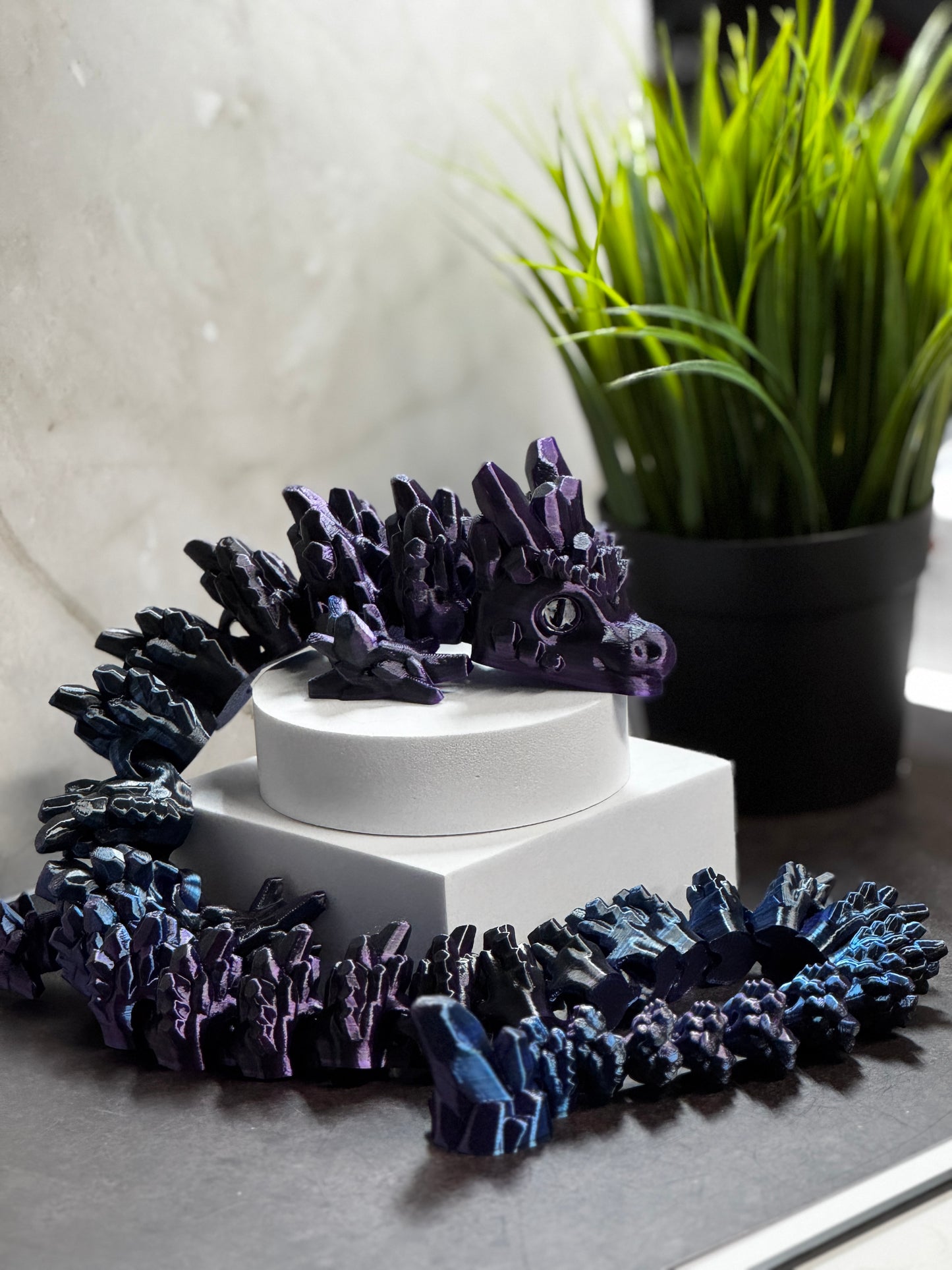 3D Printed Articulated Stone Dragon – Crystal-Textured Fantasy Toy, Poseable Mythical Creature