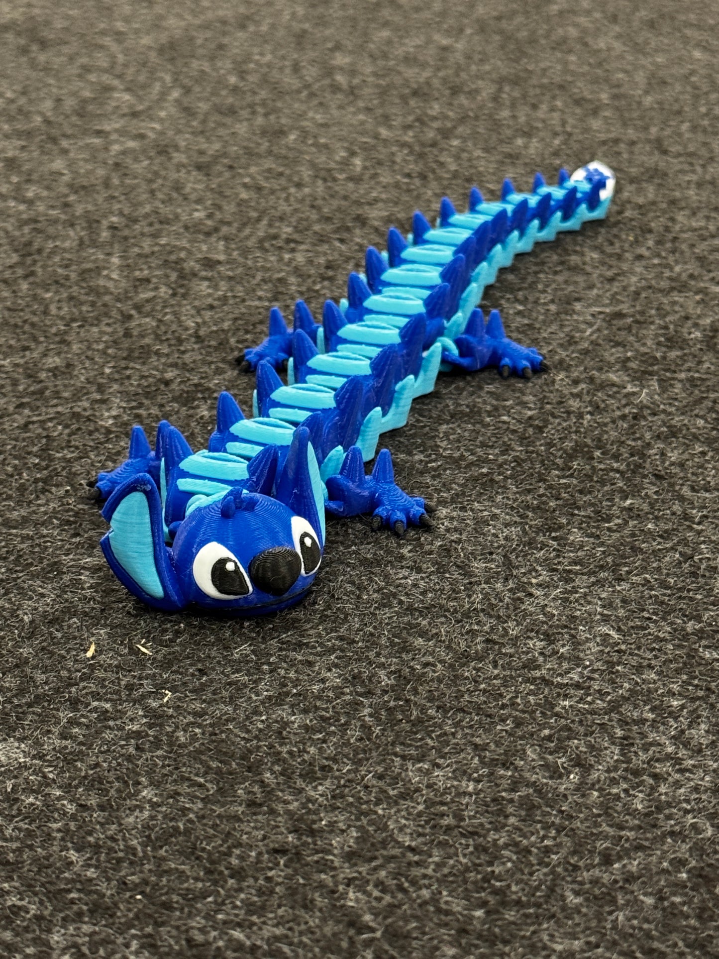3D Printed Articulated Alien Dragon – Blue & Teal, Cute Fidget Toy, Poseable Collectible Figure