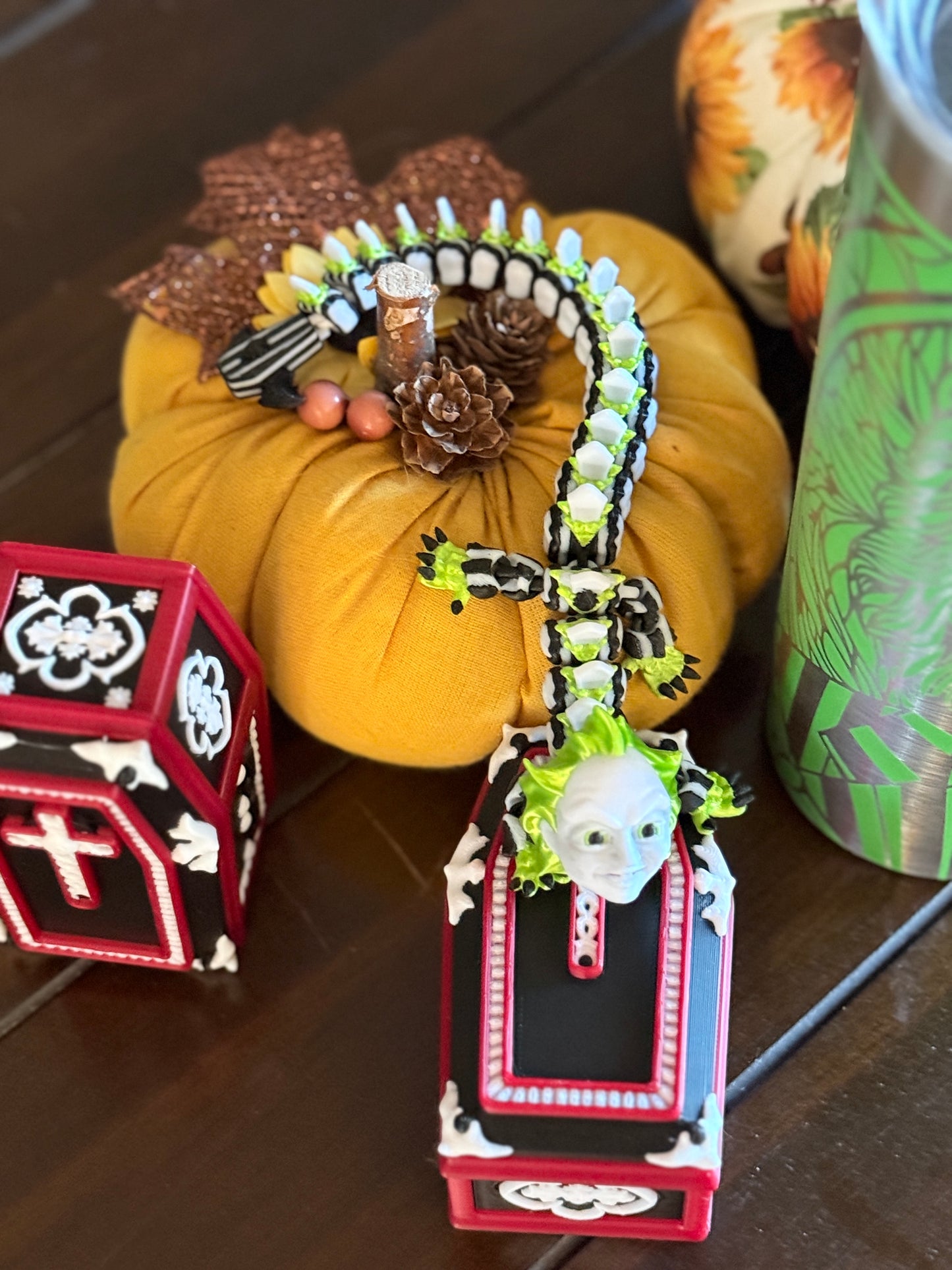 Beetlejuice Inspired Dragon – Green & Black Horror Fidget Toy