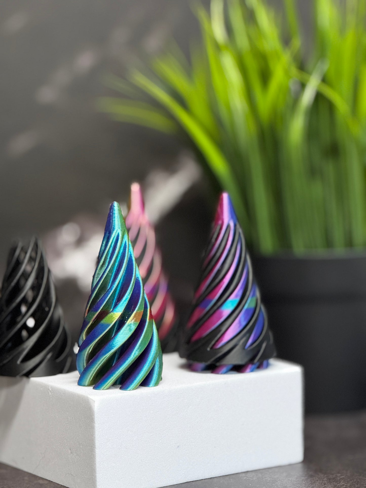 Impossible Passthrough Cones – Optical Illusion Desk Toy