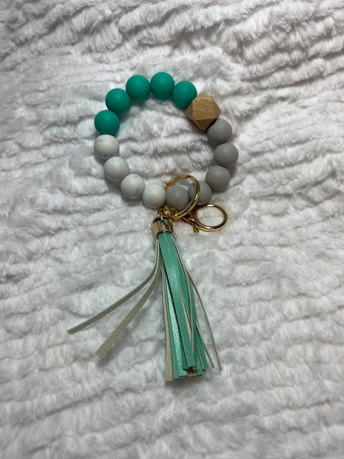 Chunky wristlet keychain