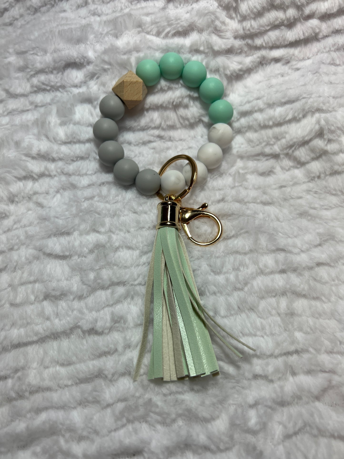 Chunky wristlet keychain